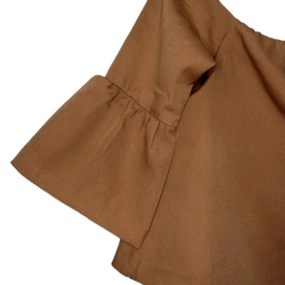 ❤️Paper Heart Off the Shoulder Rust/Brown Blouse w/ Long Bell Sleeves SZ M D184 - Picture 2 of 6